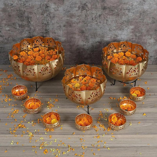 Lotus Cutout Urli - Set of 9